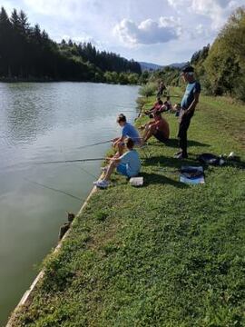 ribiško druženje za otroke na ribniku Brdinje (12)